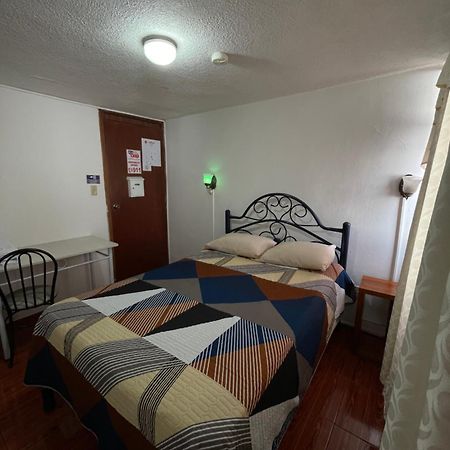 Hostal La Escondida De Quito Del Norte Exteriör bild